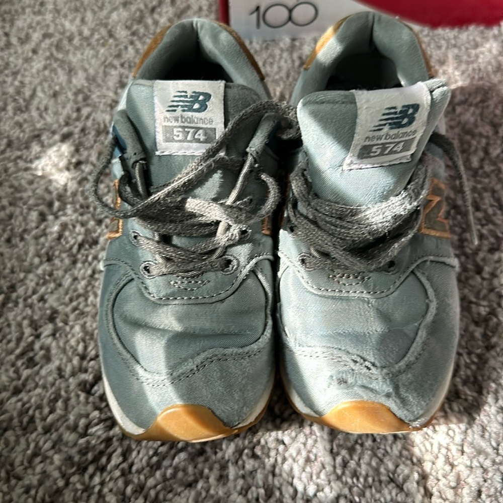 Toddler new balance shoes
